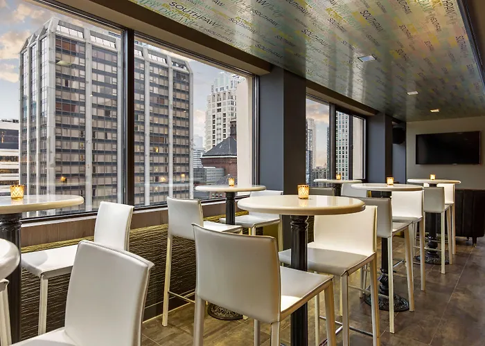 The Collection Magnificent Mile Hotel 4*