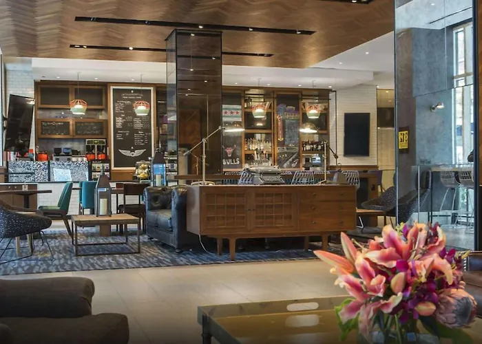 The Collection Magnificent Mile 4*