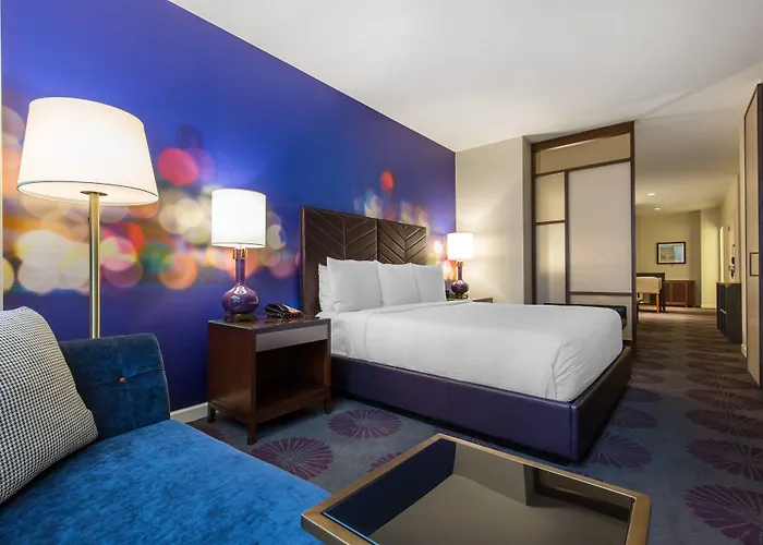 Hotel The Collection Magnificent Mile