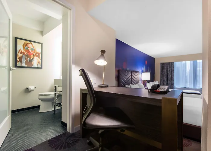 The Collection Magnificent Mile 4* Chicago