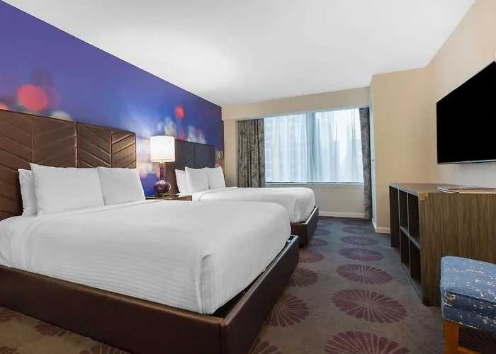 The Collection Magnificent Mile 4*